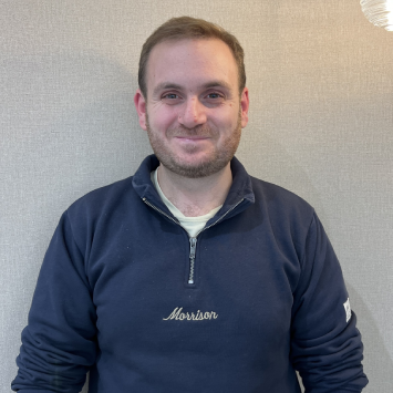 Adrián Albadalejo. Psicólogo en Centros Mindplace